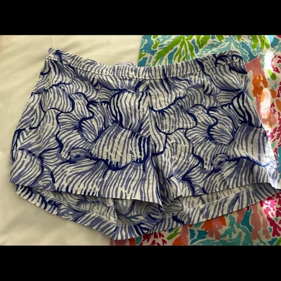 Lilly Pulitzer Sonya Set in house of Nemo - Picture 5 of 12